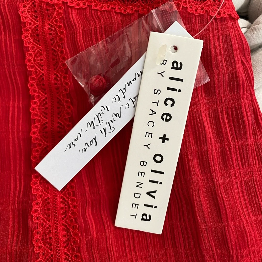 Alice + Olivia Women’s Genevieve Dress Size 6 Poppy Designer Feminine Dainty NWT